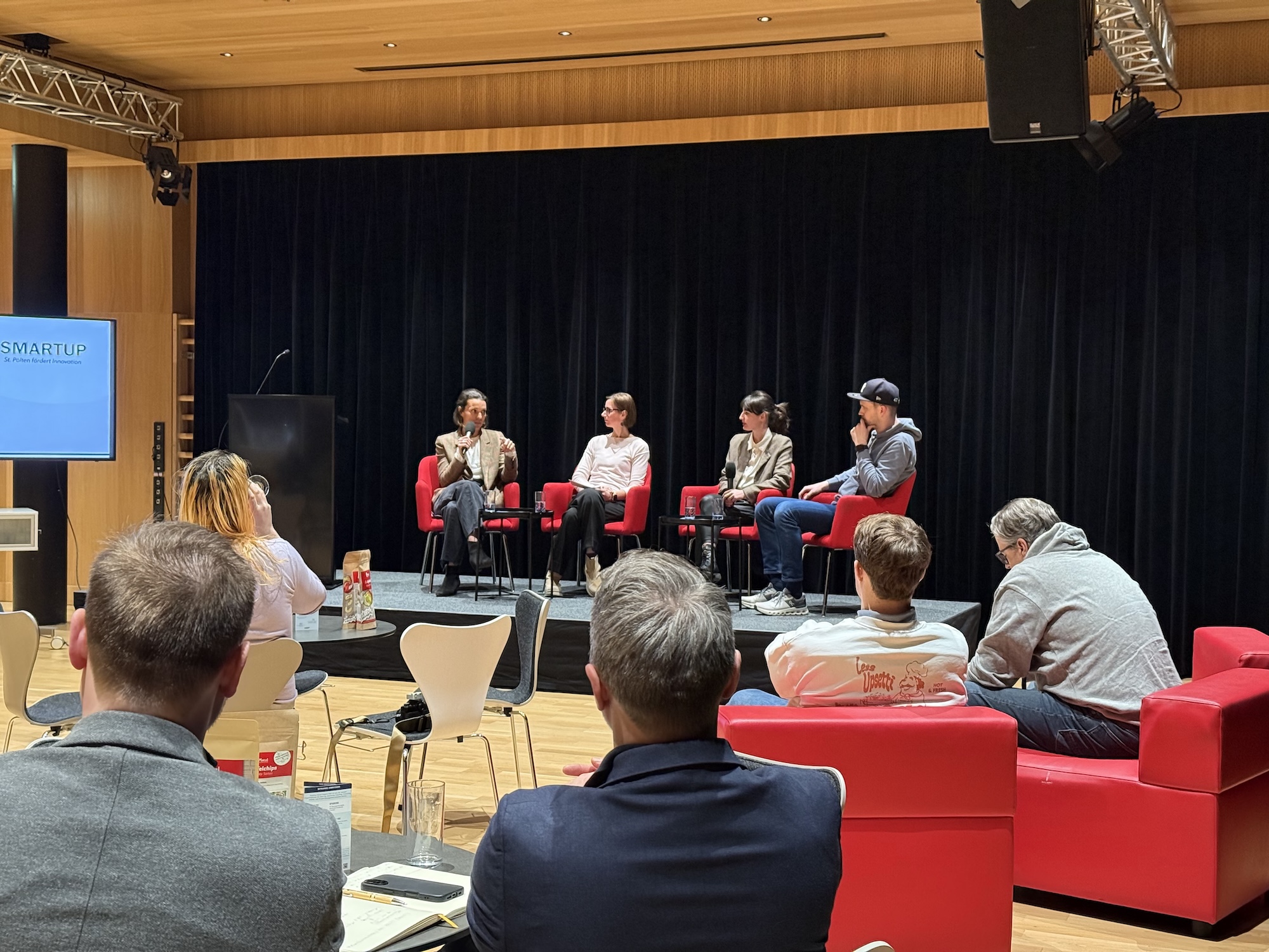 Podiumsdiskussion